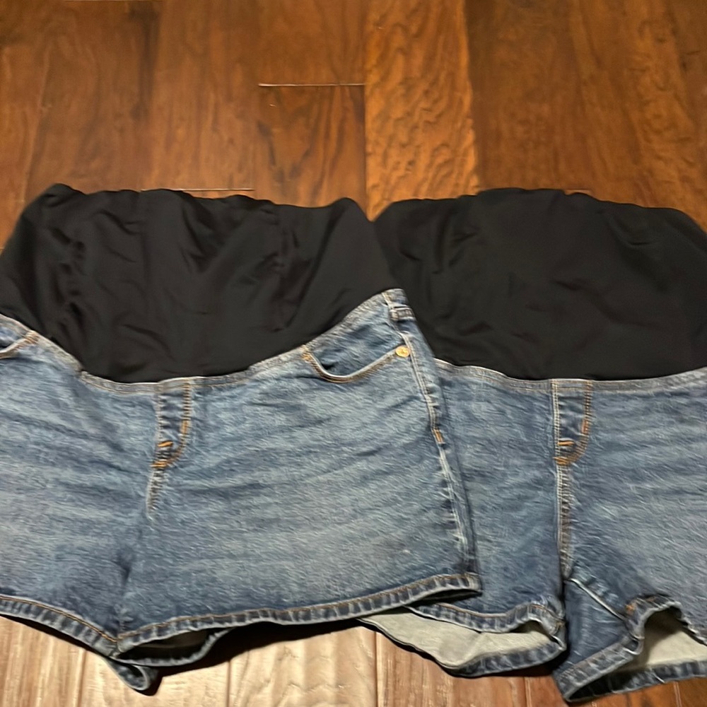 Maternity Jean shorts